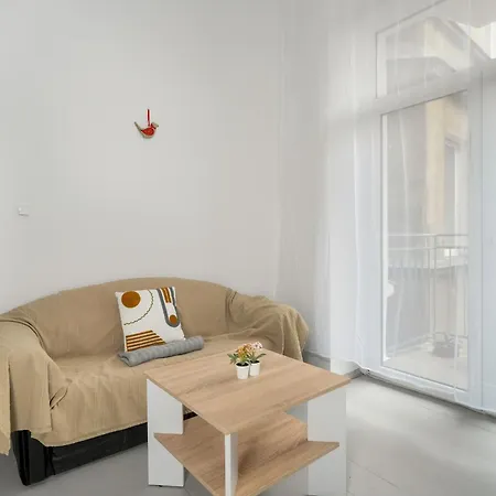 Stylowe I Eleganckie Na Parterze Przy Rynku W Poznaniu By Renters Apartment Poznan